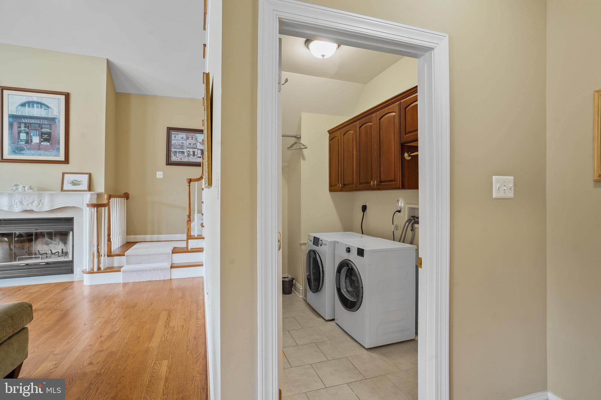 FOX MEADOW - Residential