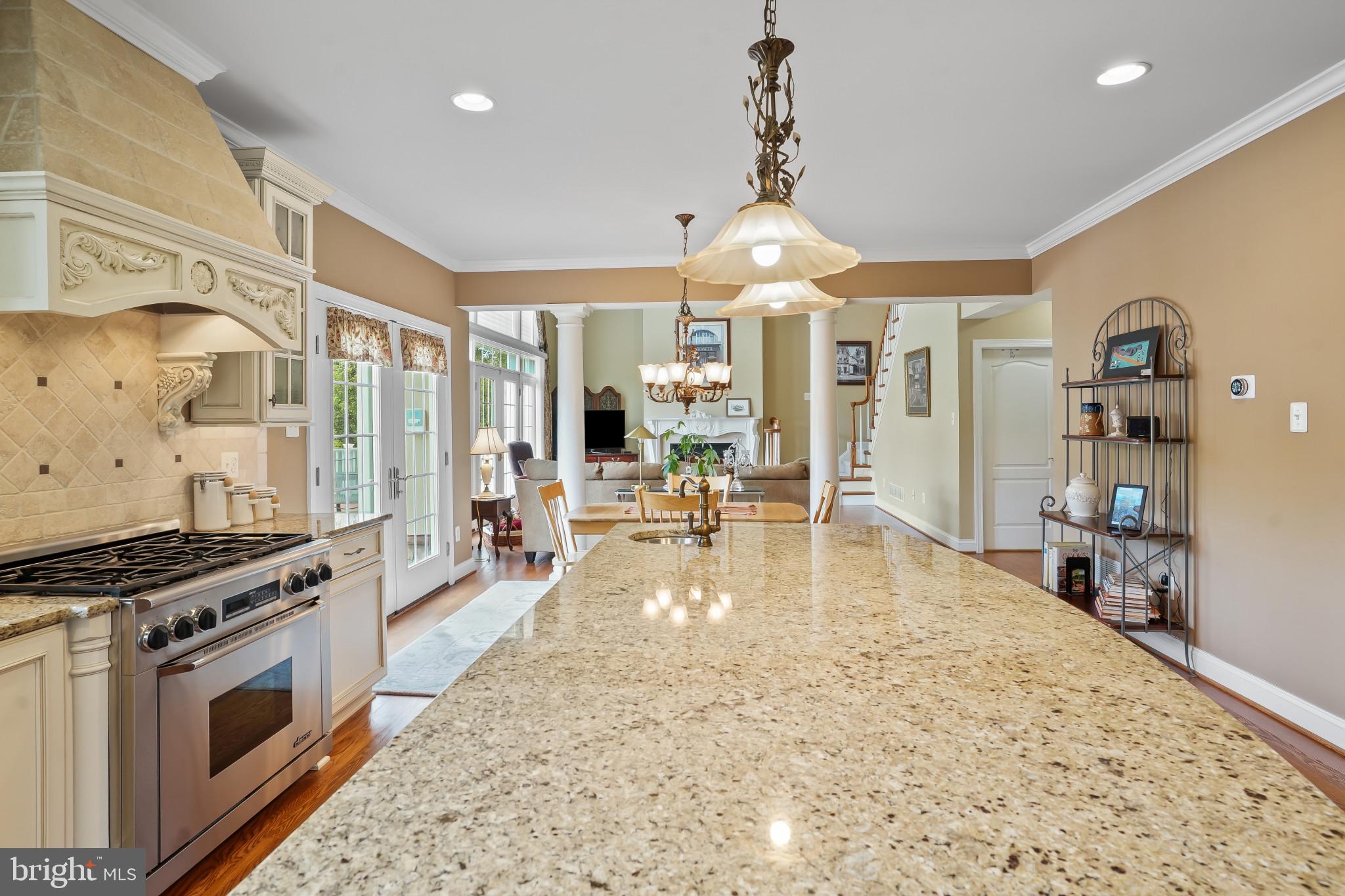 FOX MEADOW - Residential