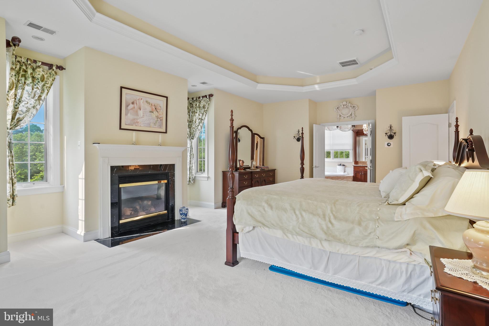 FOX MEADOW - Residential