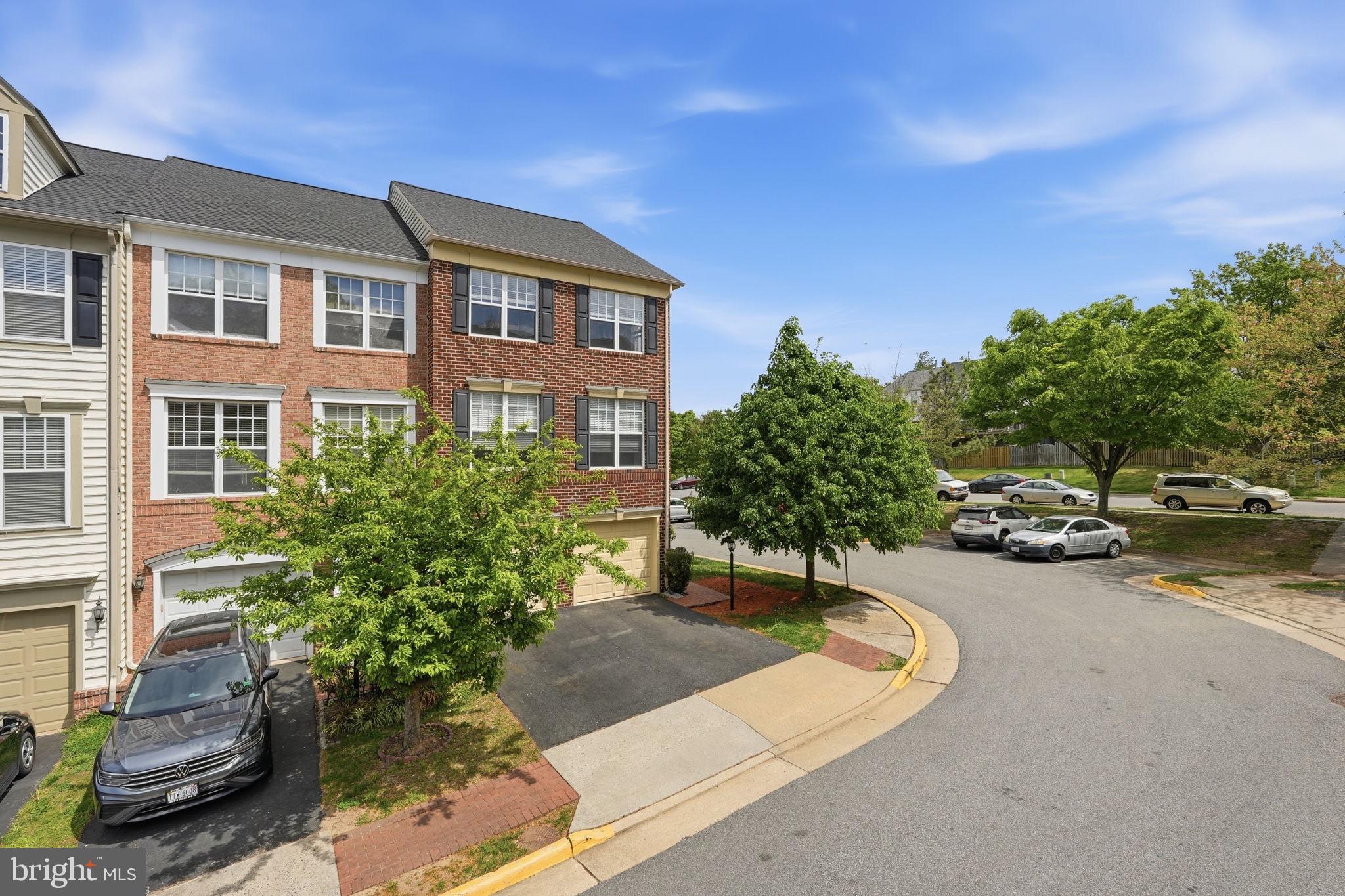 LORTON STATION SOUTH - Residential