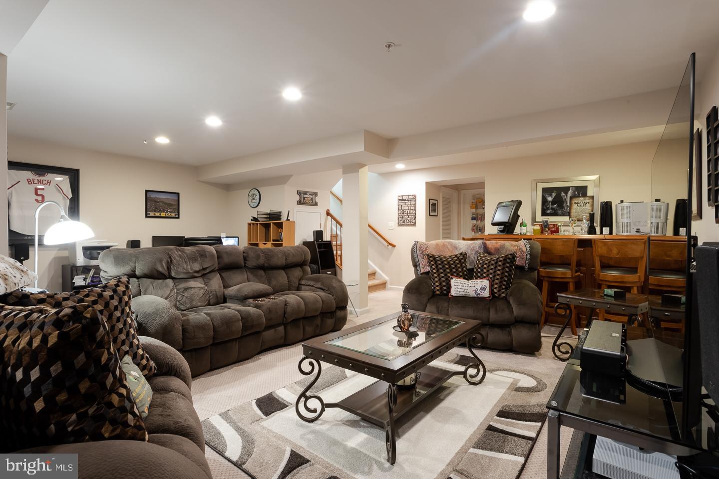 SUNNYBROOK - Residential