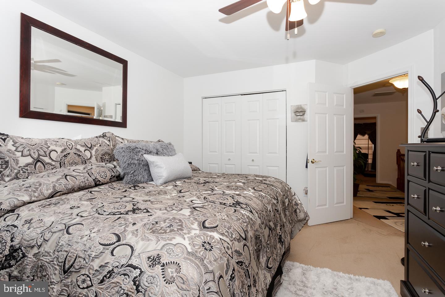 SUNNYBROOK - Residential