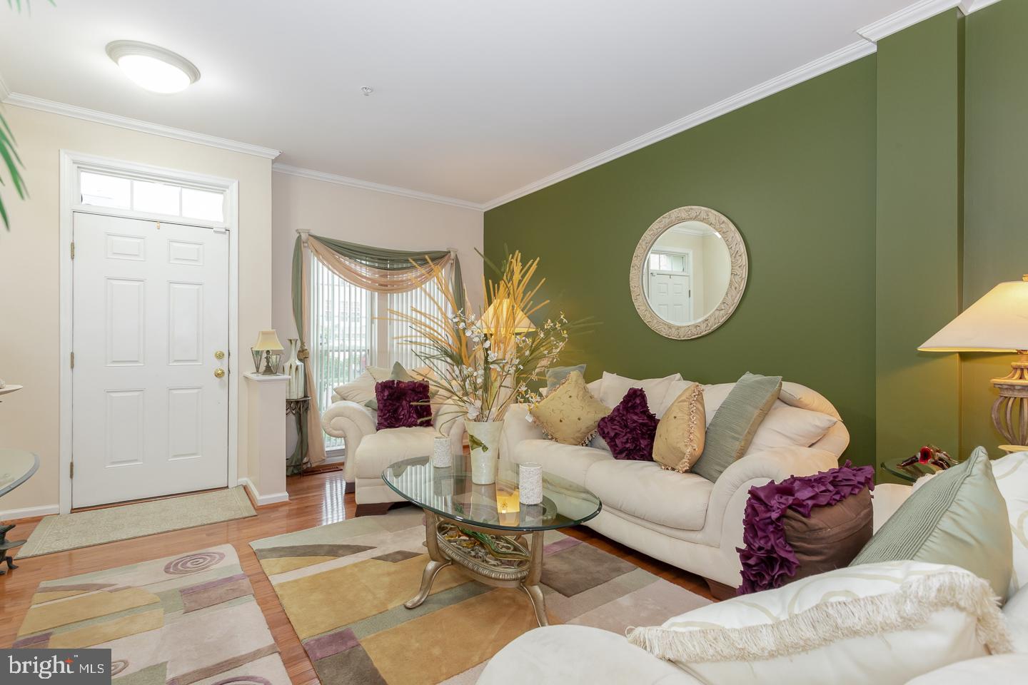 SUNNYBROOK - Residential