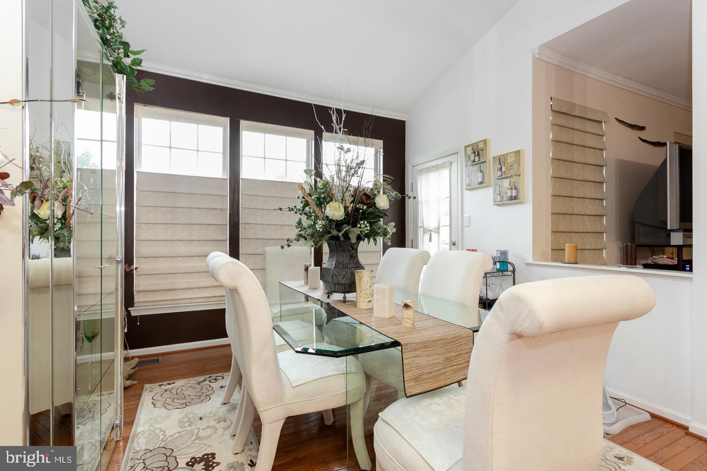 SUNNYBROOK - Residential