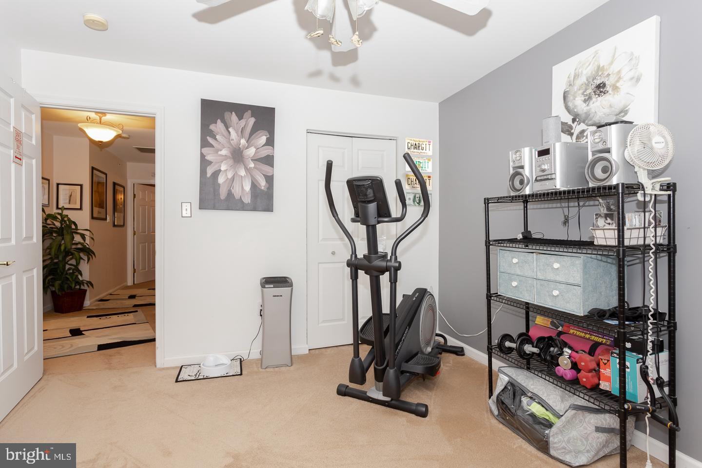 SUNNYBROOK - Residential