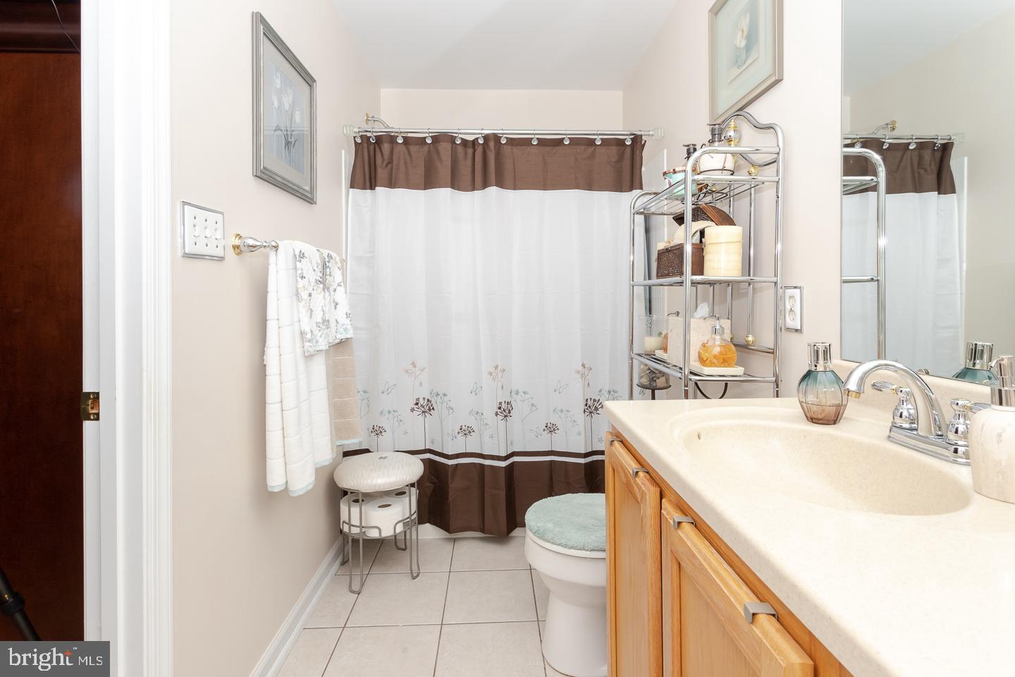 SUNNYBROOK - Residential