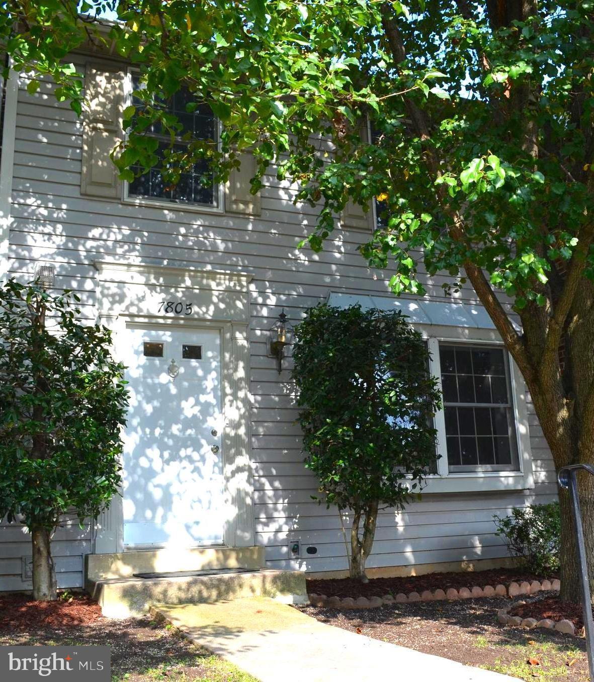 PARK OVERLOOK - Residential Lease