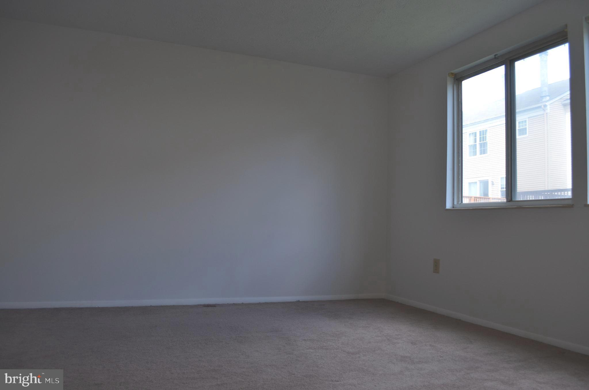 PARK OVERLOOK - Residential Lease