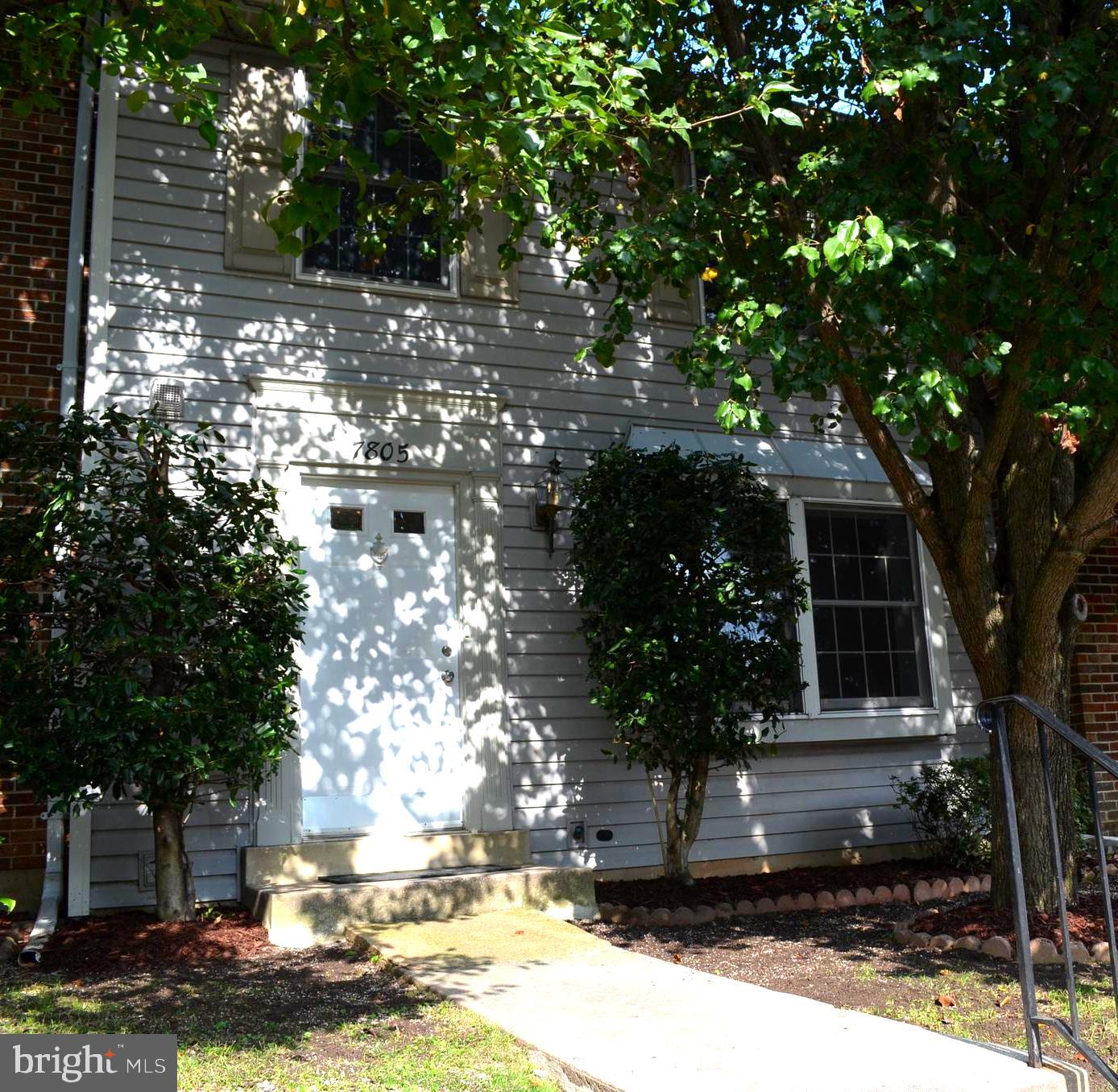 PARK OVERLOOK - Residential Lease