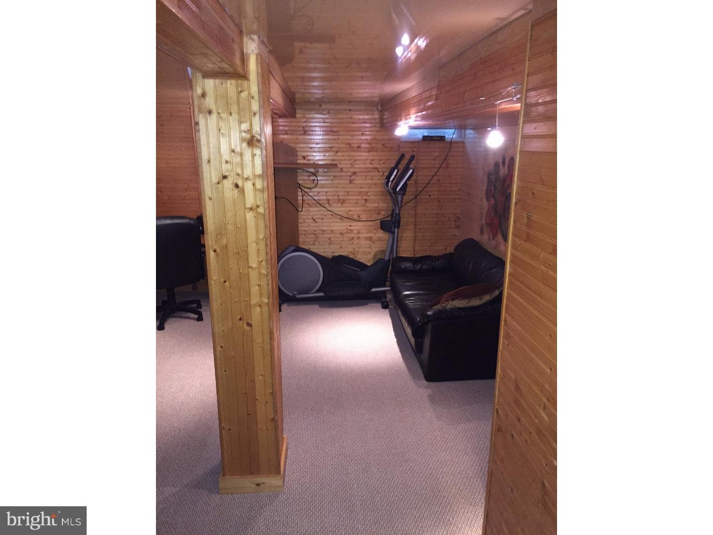 NESHAMINY VALLEY - Residential