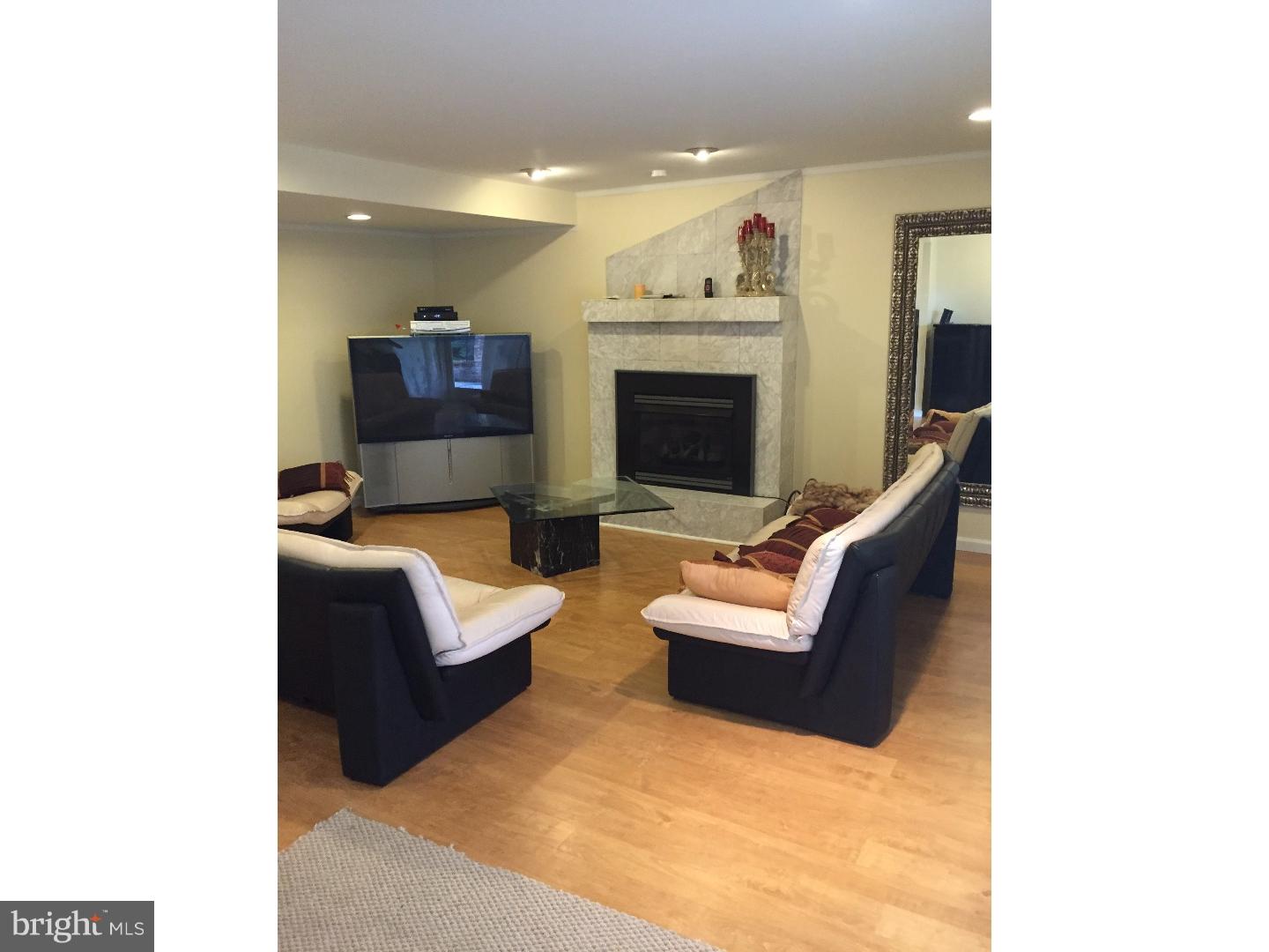 NESHAMINY VALLEY - Residential