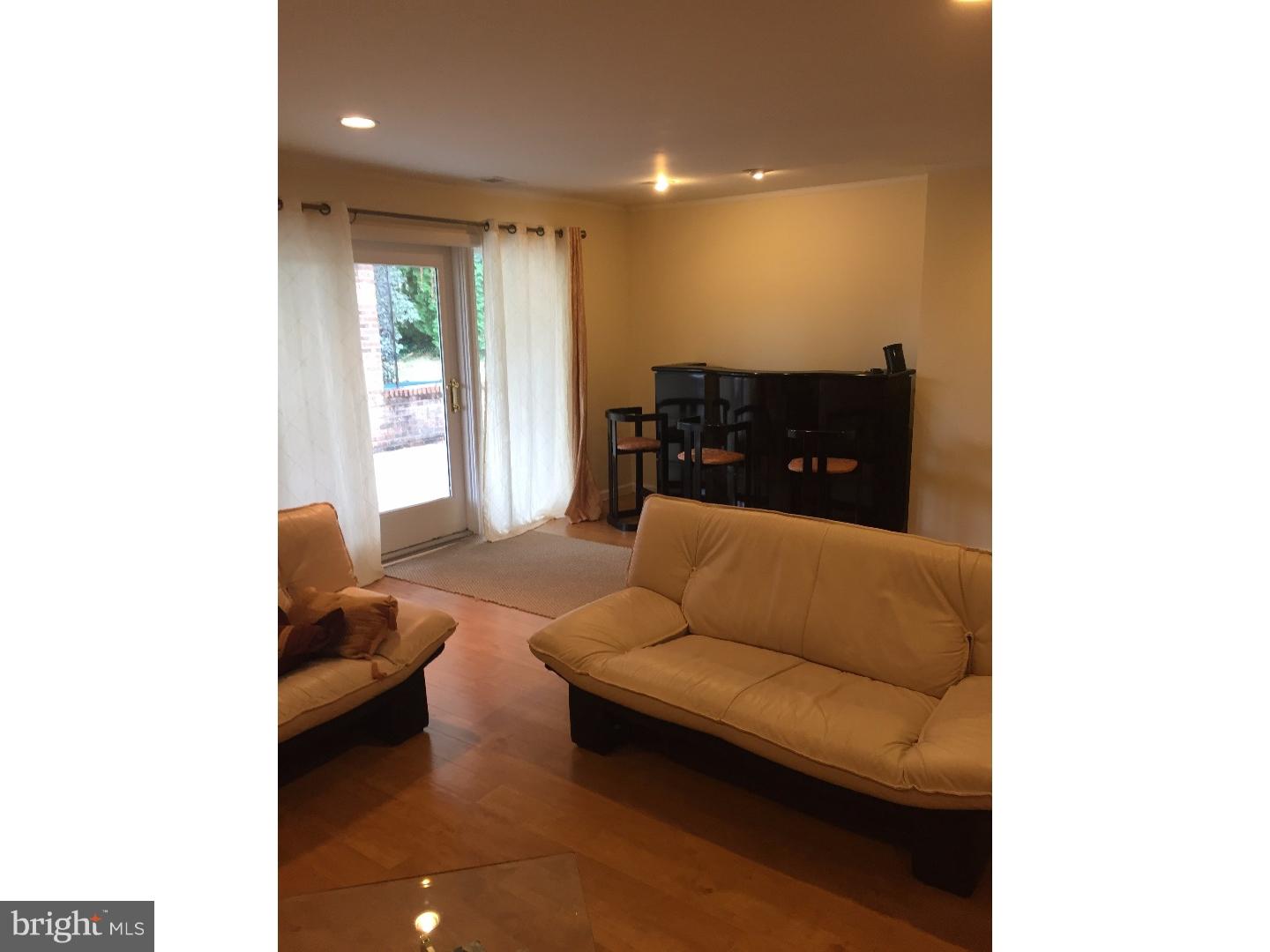 NESHAMINY VALLEY - Residential