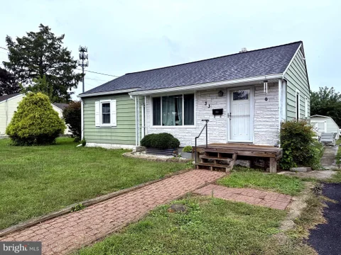 MLS: MDHR2060978