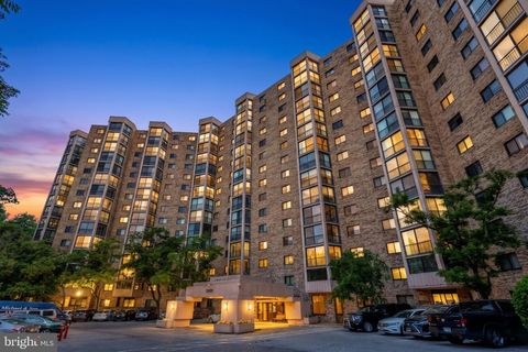 Photo of 5901 Mount Eagle Drive #510, ALEXANDRIA, VA 22303 (MLS # VAFX2313928)