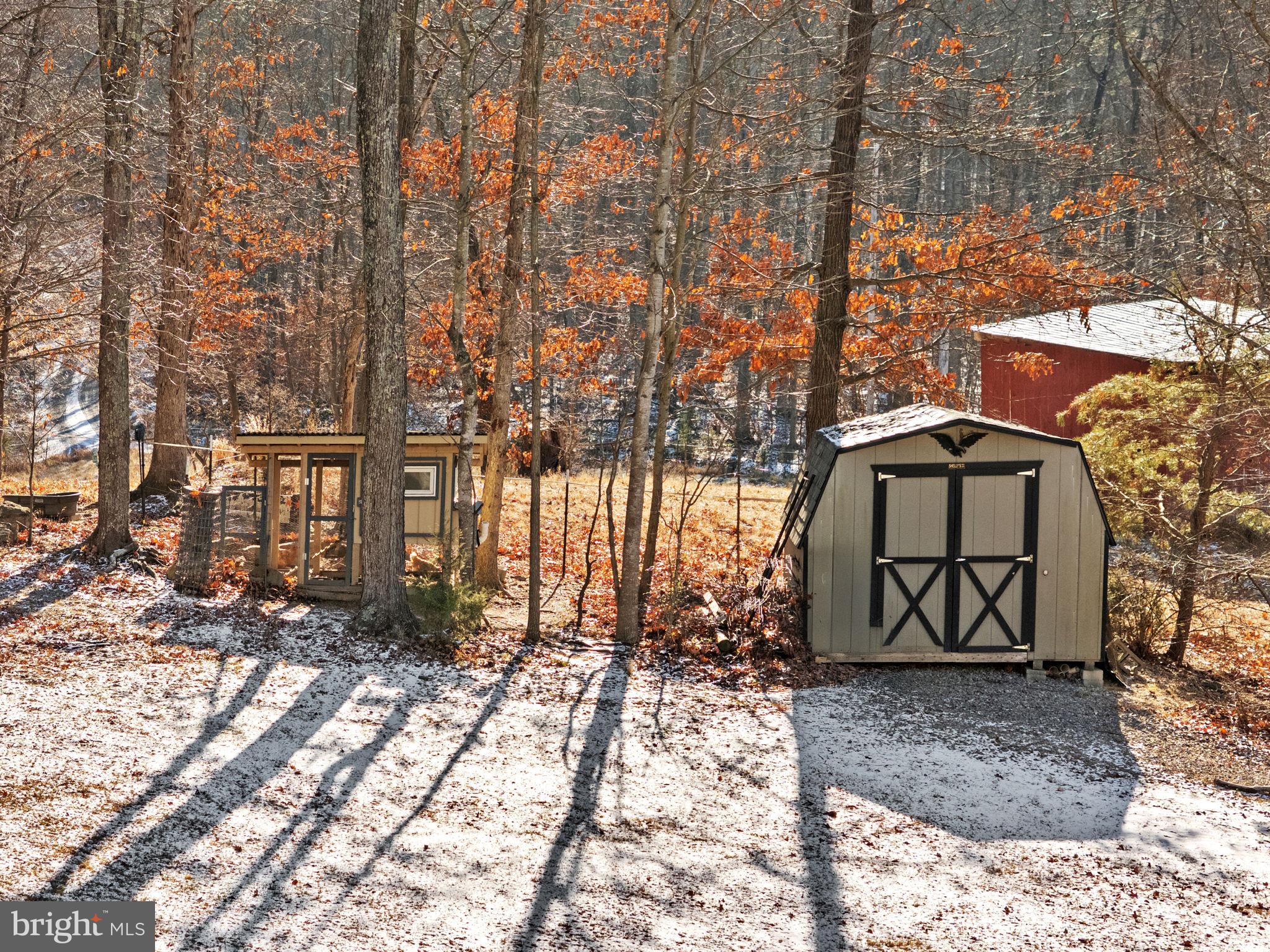 HOWELLSVILLE HEIGHTS - Residential