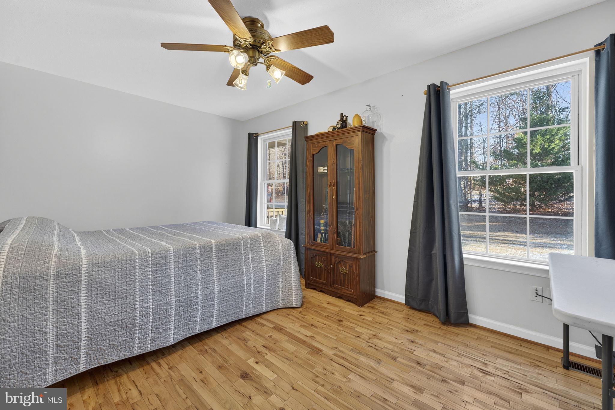 HOWELLSVILLE HEIGHTS - Residential