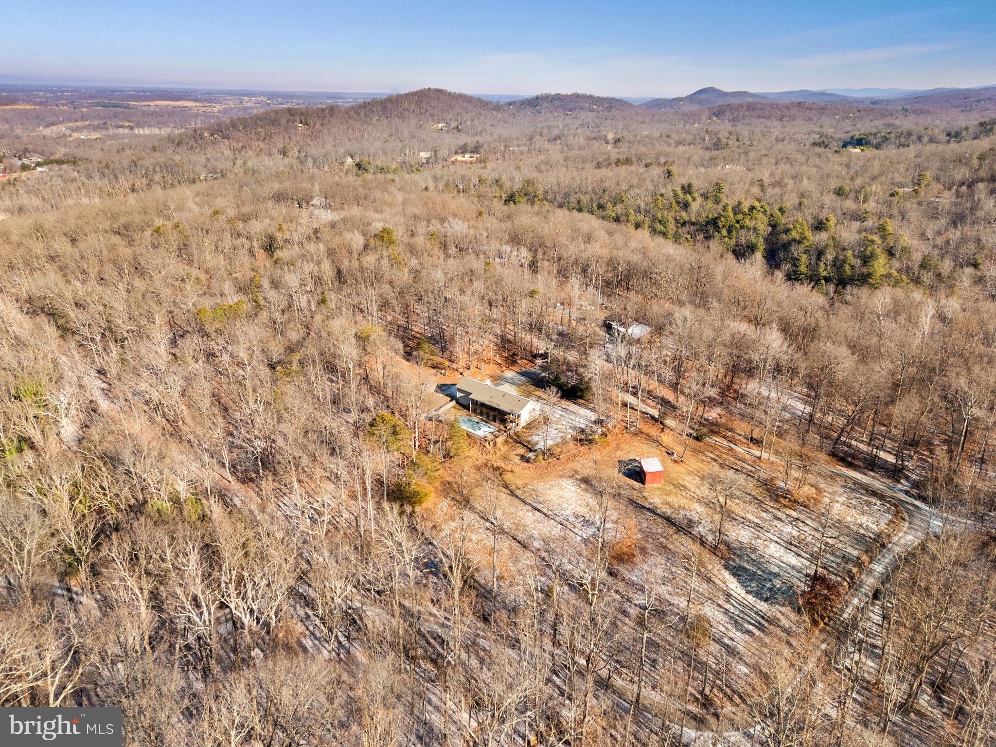 HOWELLSVILLE HEIGHTS - Residential