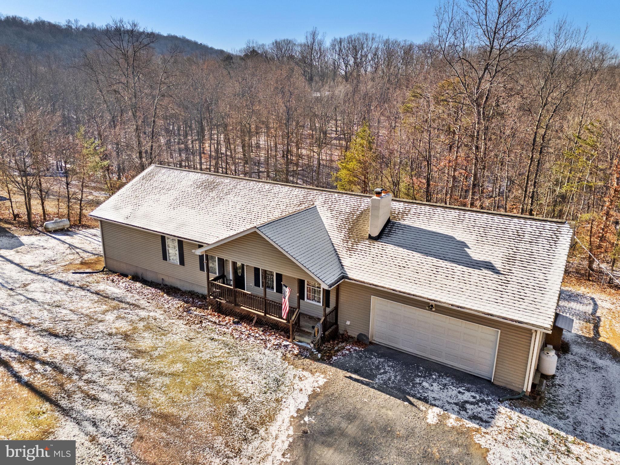 709 HOWELLSVILLE HEIGHTS CIRCLE