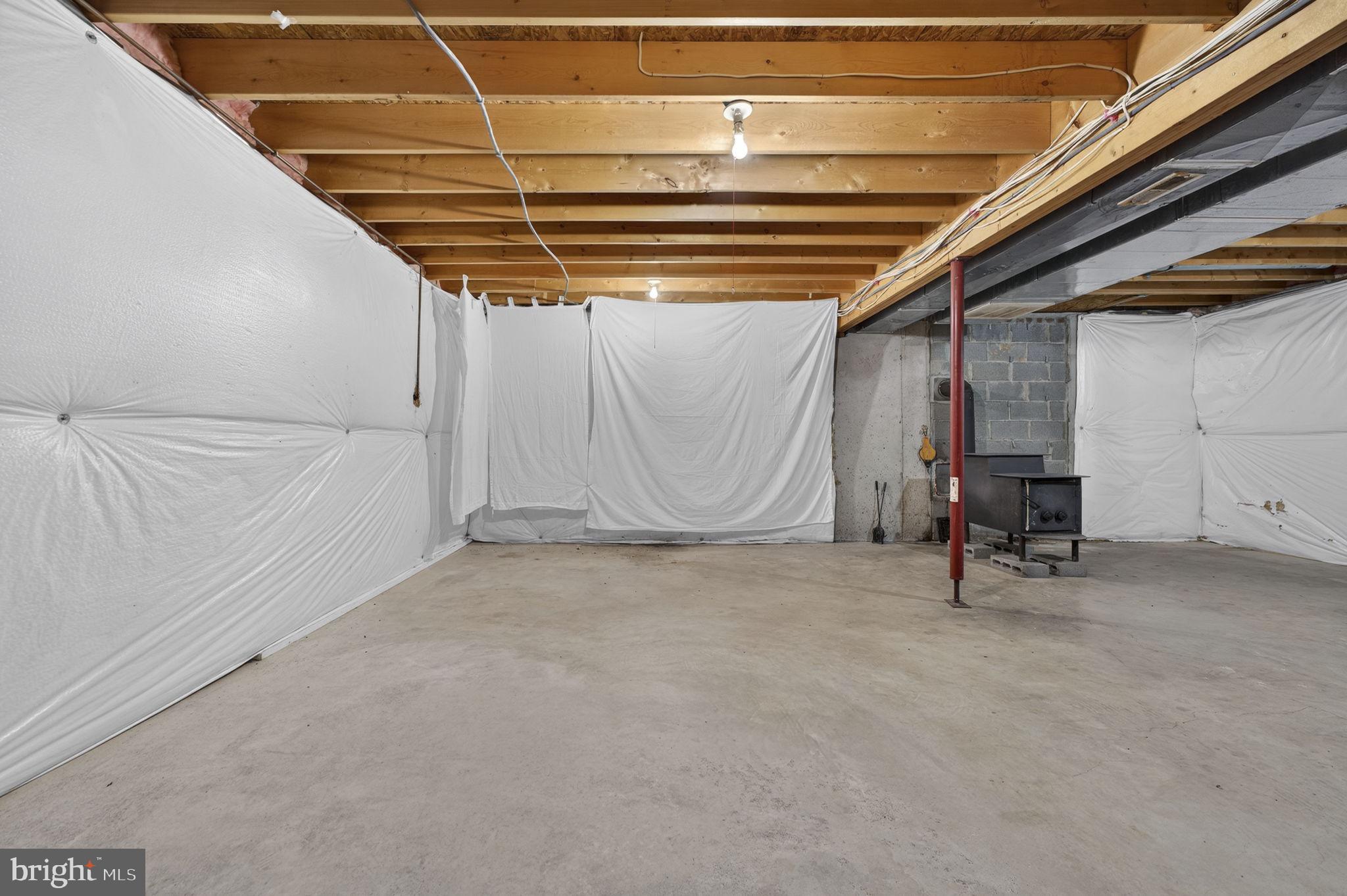 HOWELLSVILLE HEIGHTS - Residential