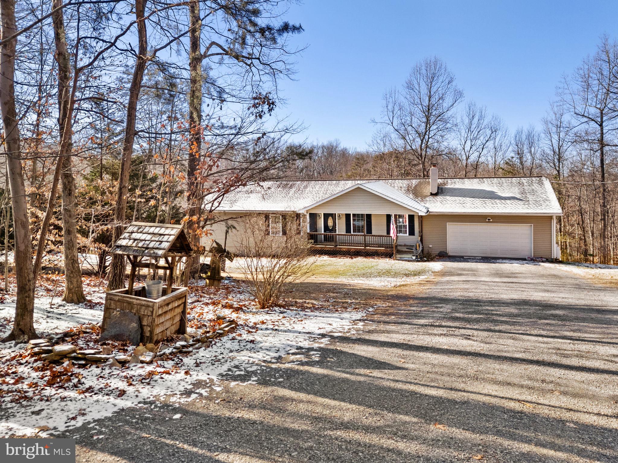 709 HOWELLSVILLE HEIGHTS CIRCLE