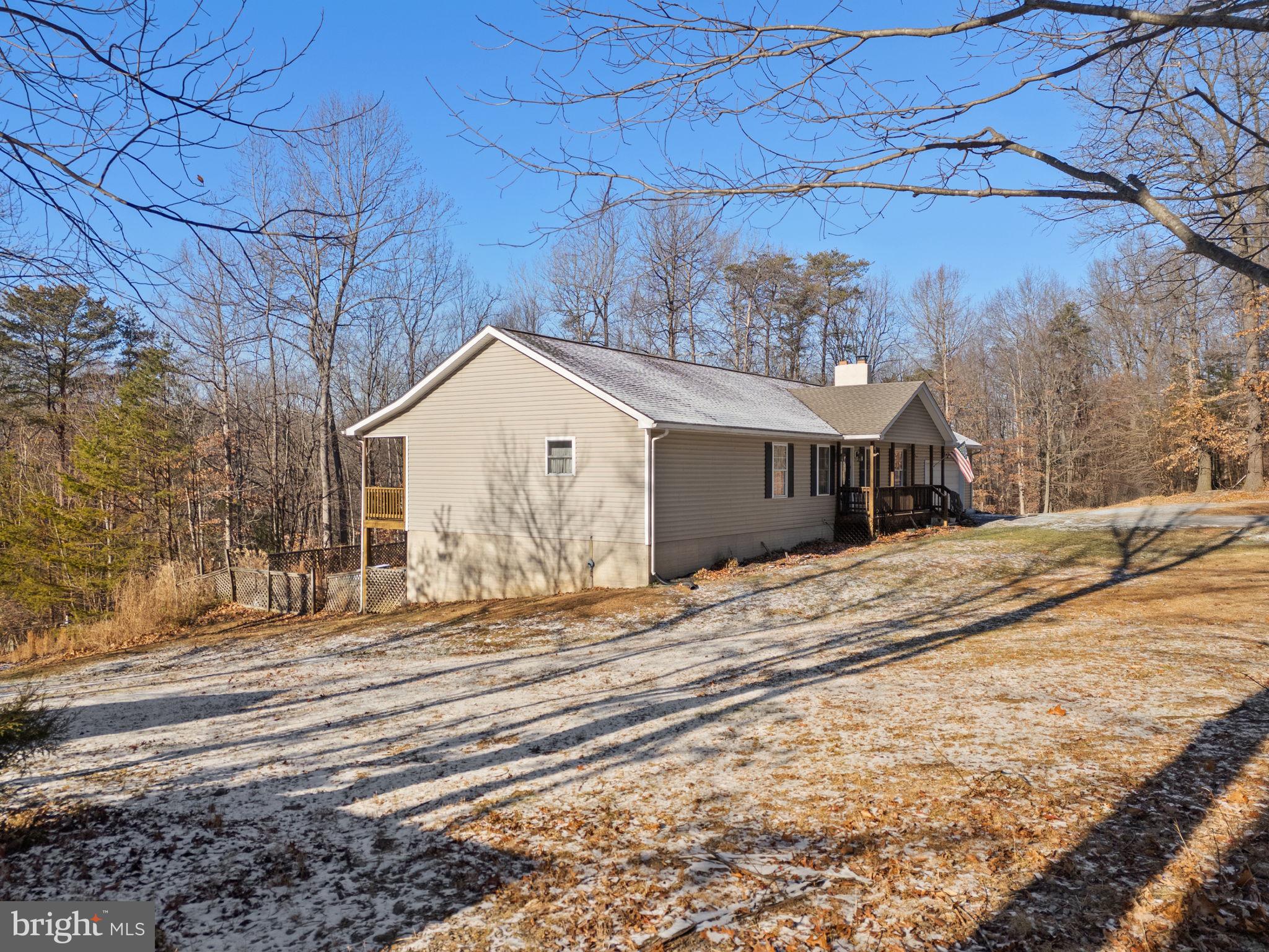 HOWELLSVILLE HEIGHTS - Residential