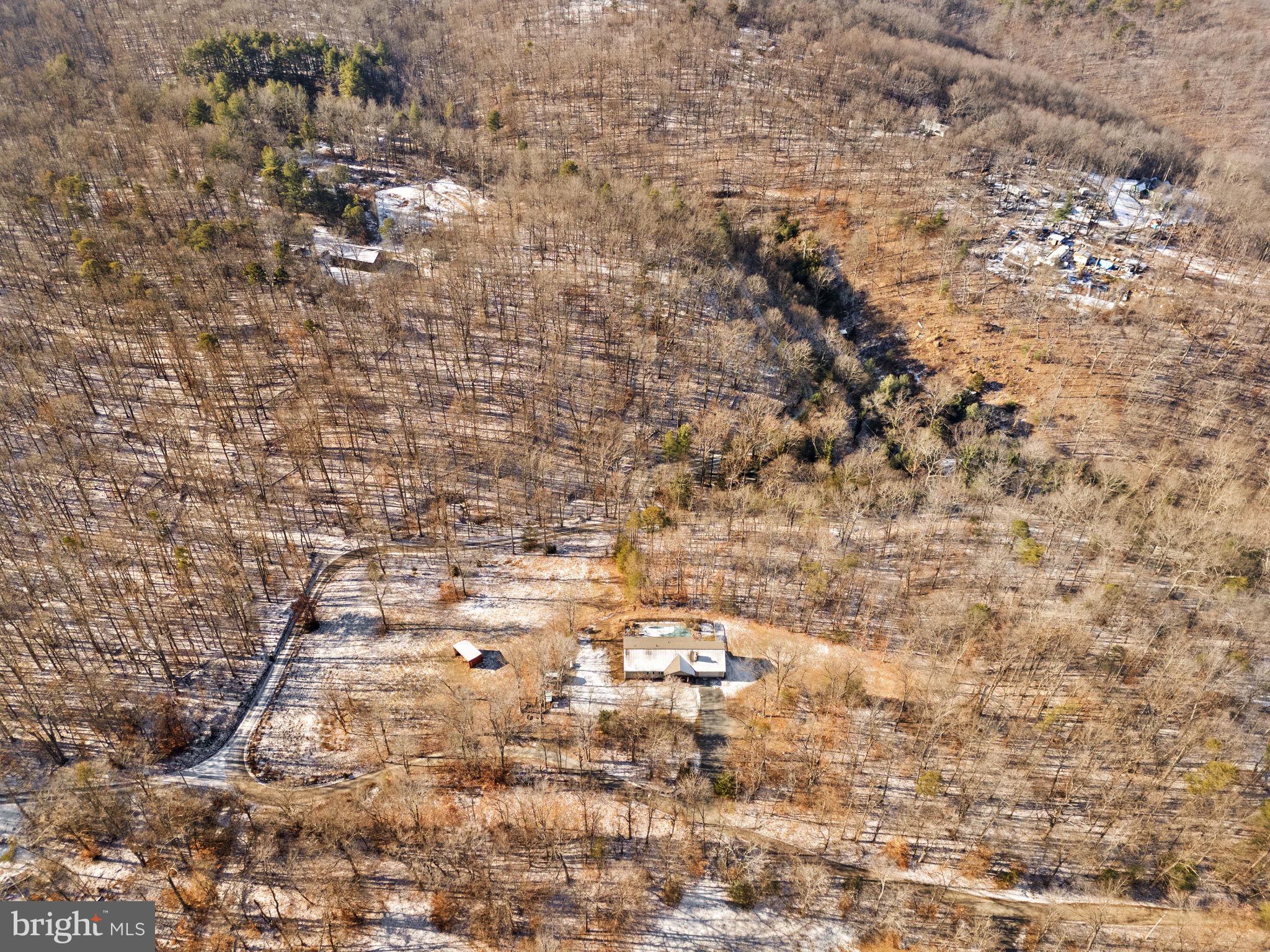 HOWELLSVILLE HEIGHTS - Residential