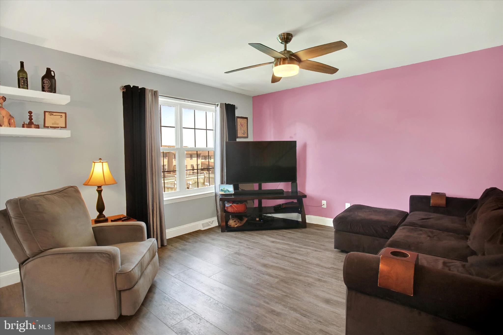 FOX RIDGE - Residential