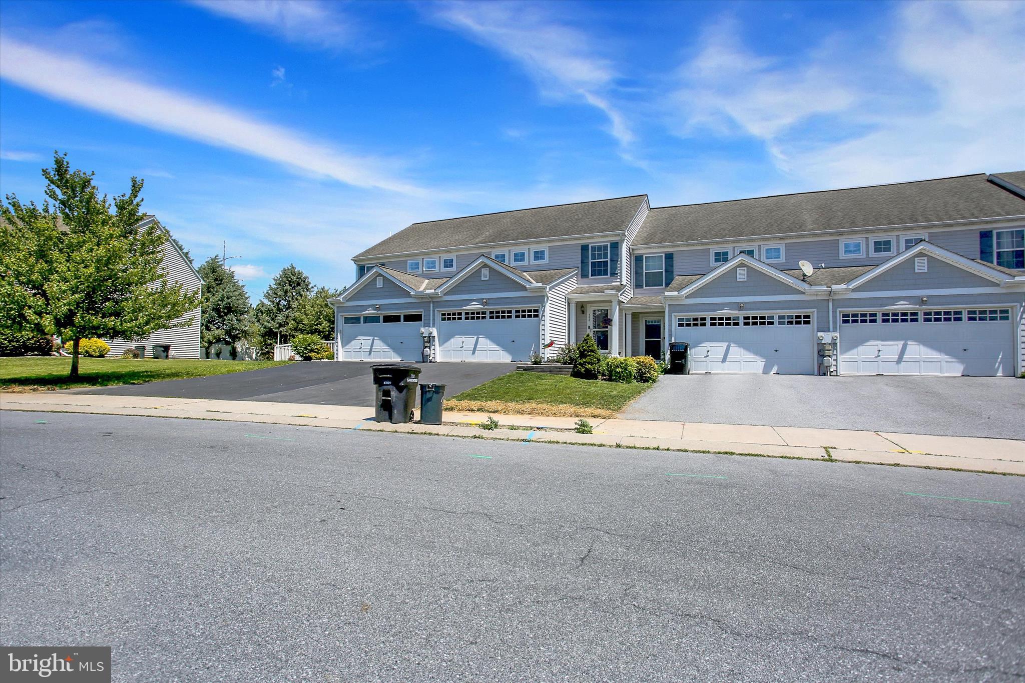 FOX RIDGE - Residential