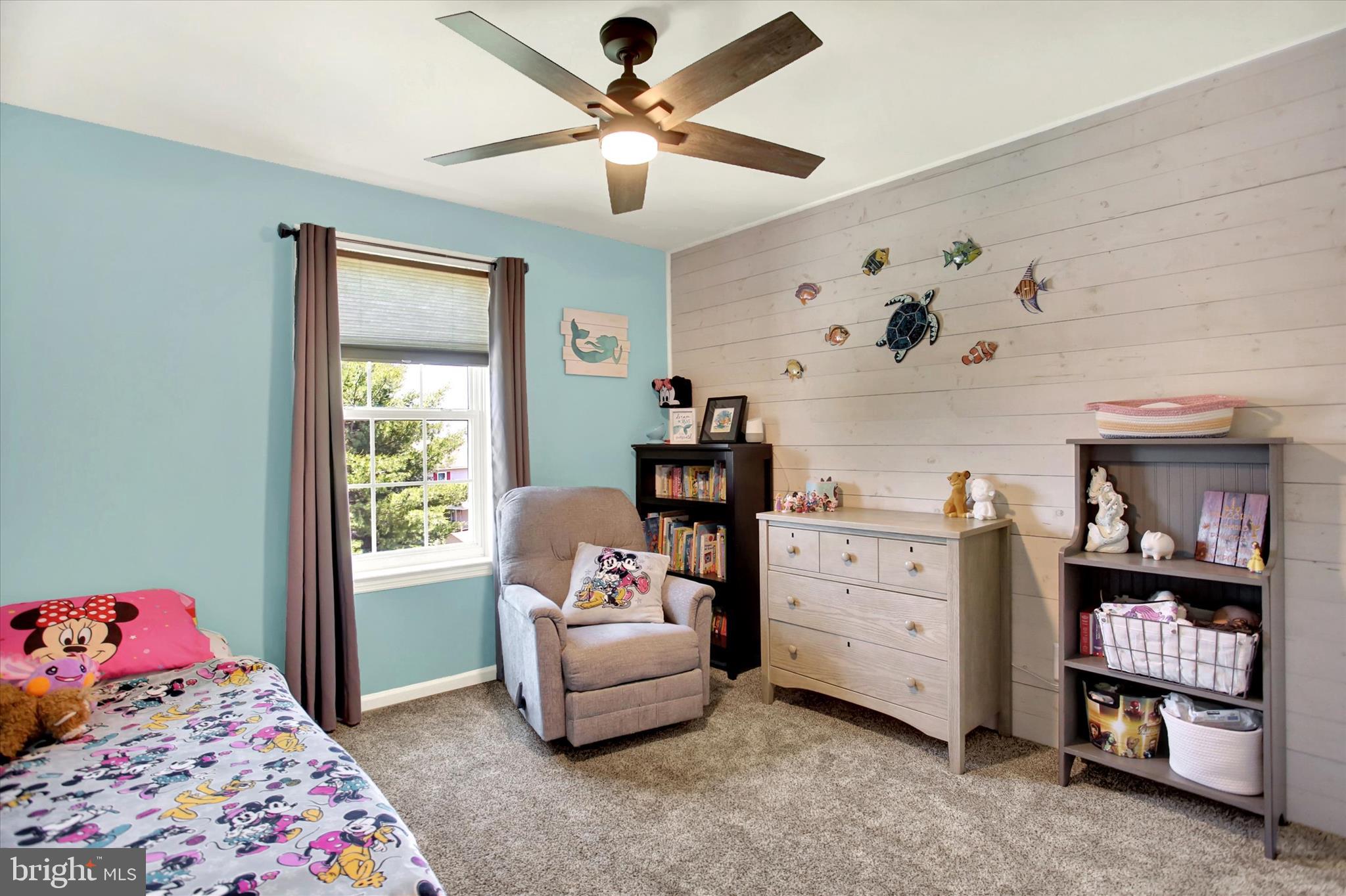 FOX RIDGE - Residential