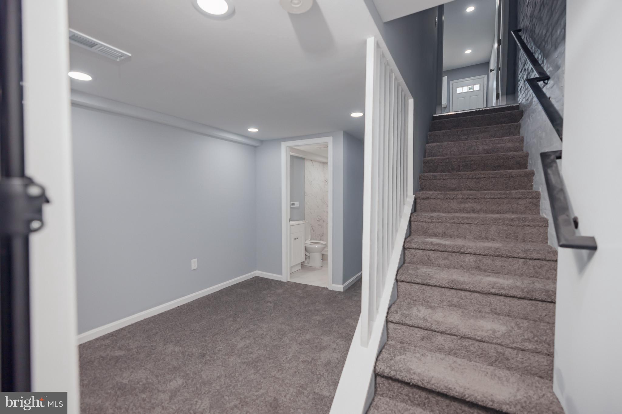 CLIFTON PARK - Residential