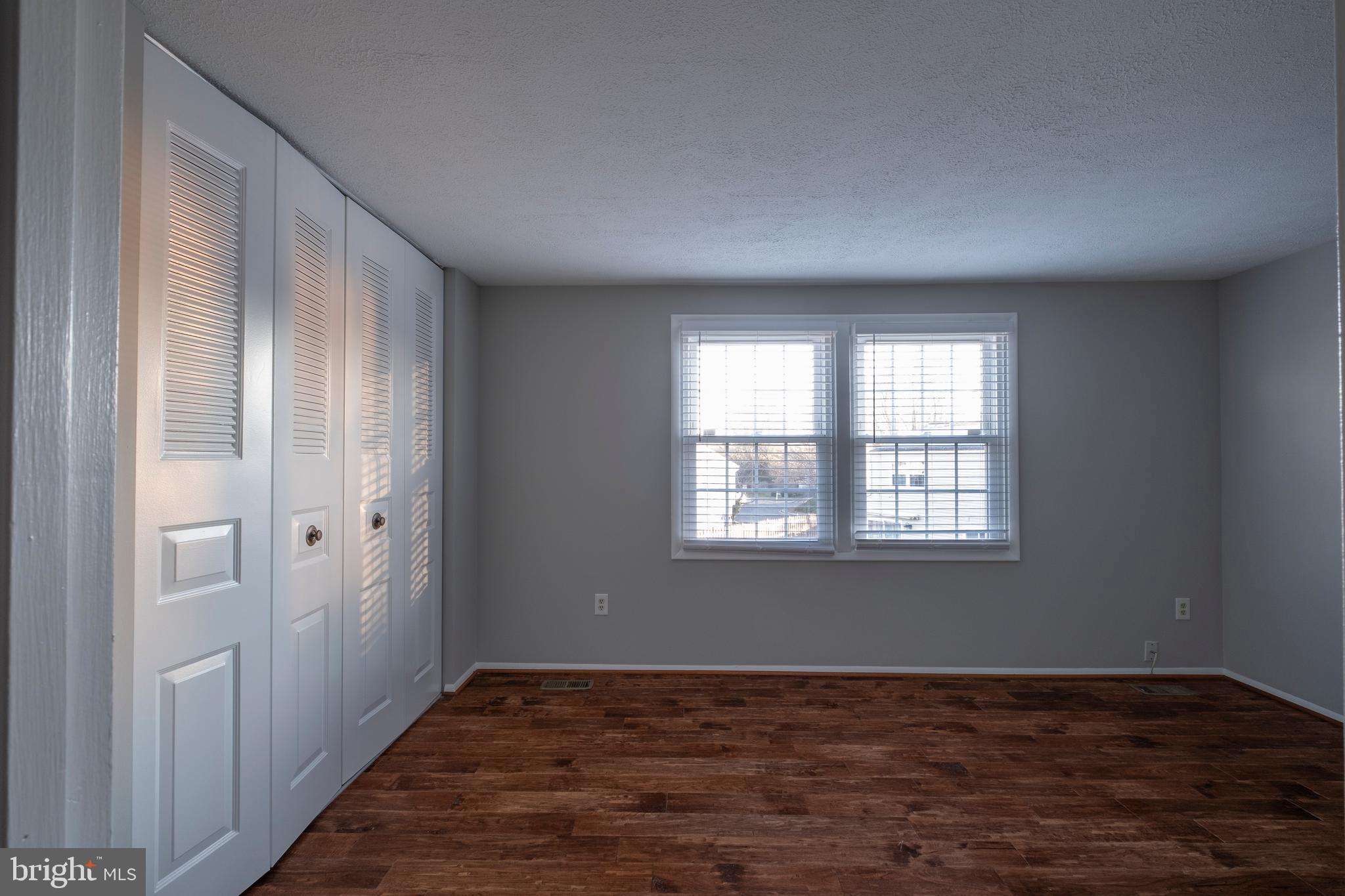 MILL CREEK SOUTH - Residential Lease