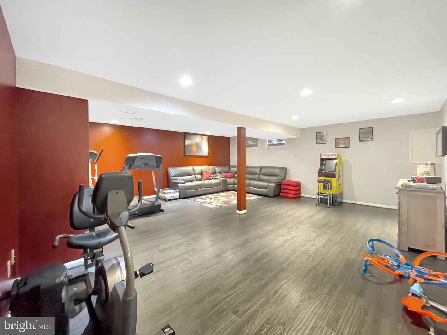 MILL CREEK SOUTH - Residential Lease