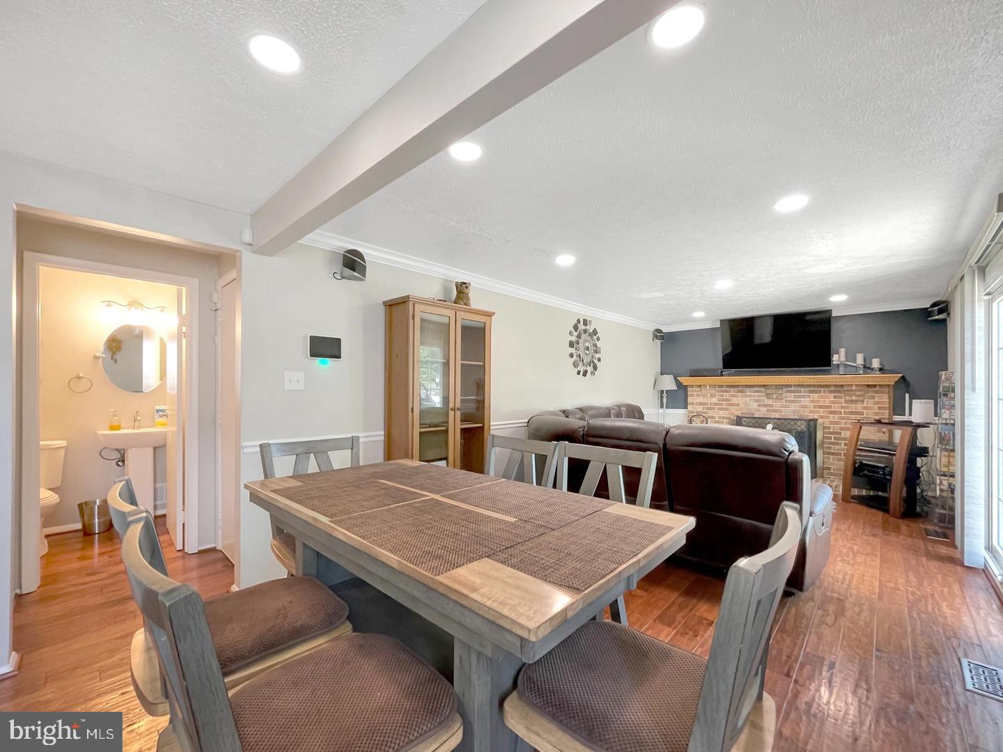 MILL CREEK SOUTH - Residential Lease