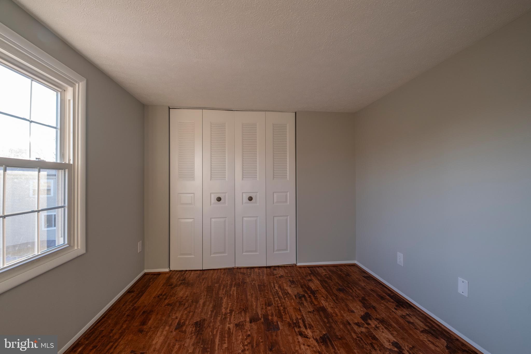 MILL CREEK SOUTH - Residential Lease