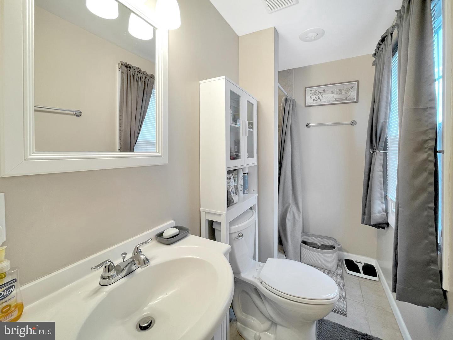 MILL CREEK SOUTH - Residential Lease