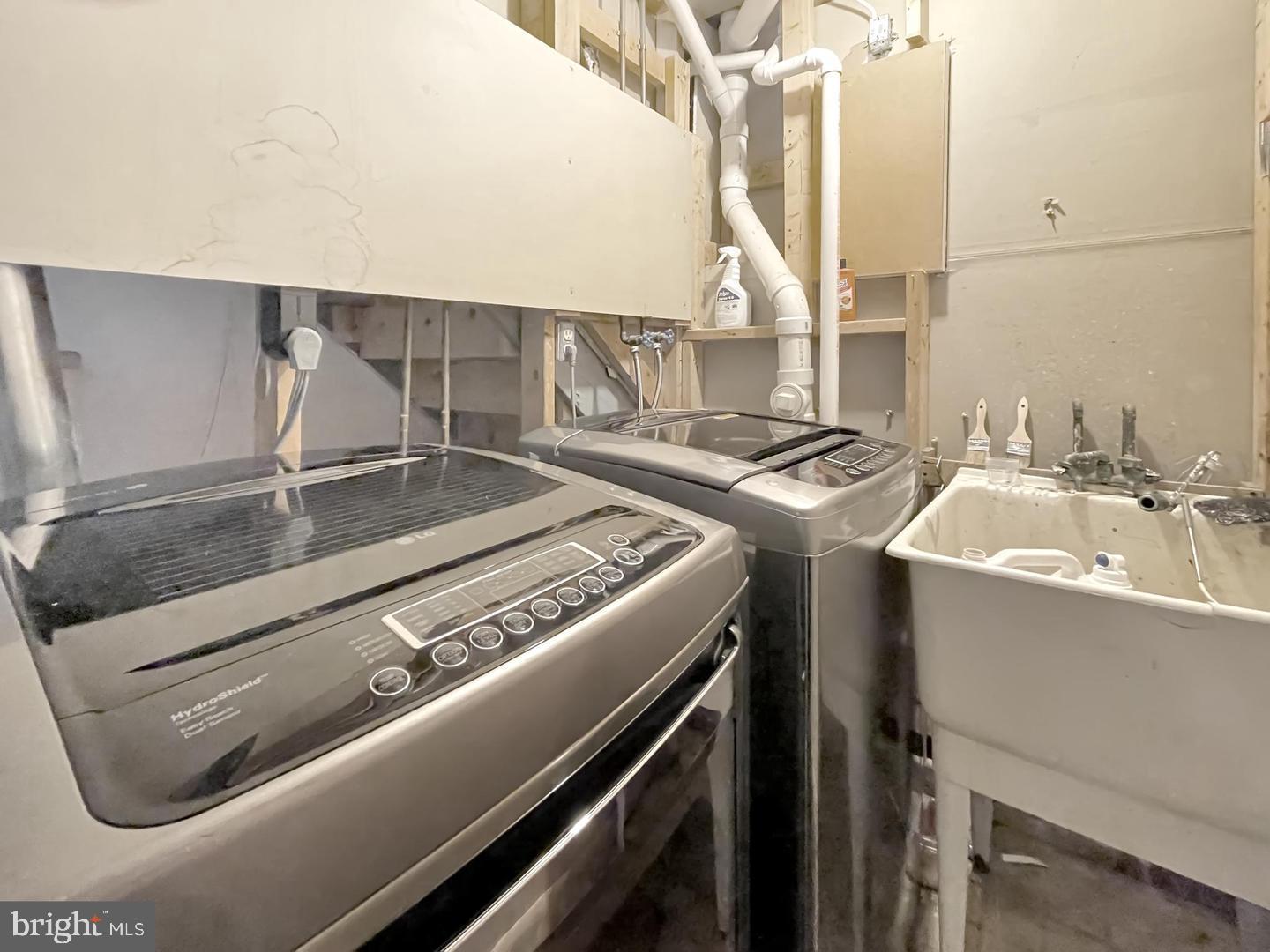 MILL CREEK SOUTH - Residential Lease