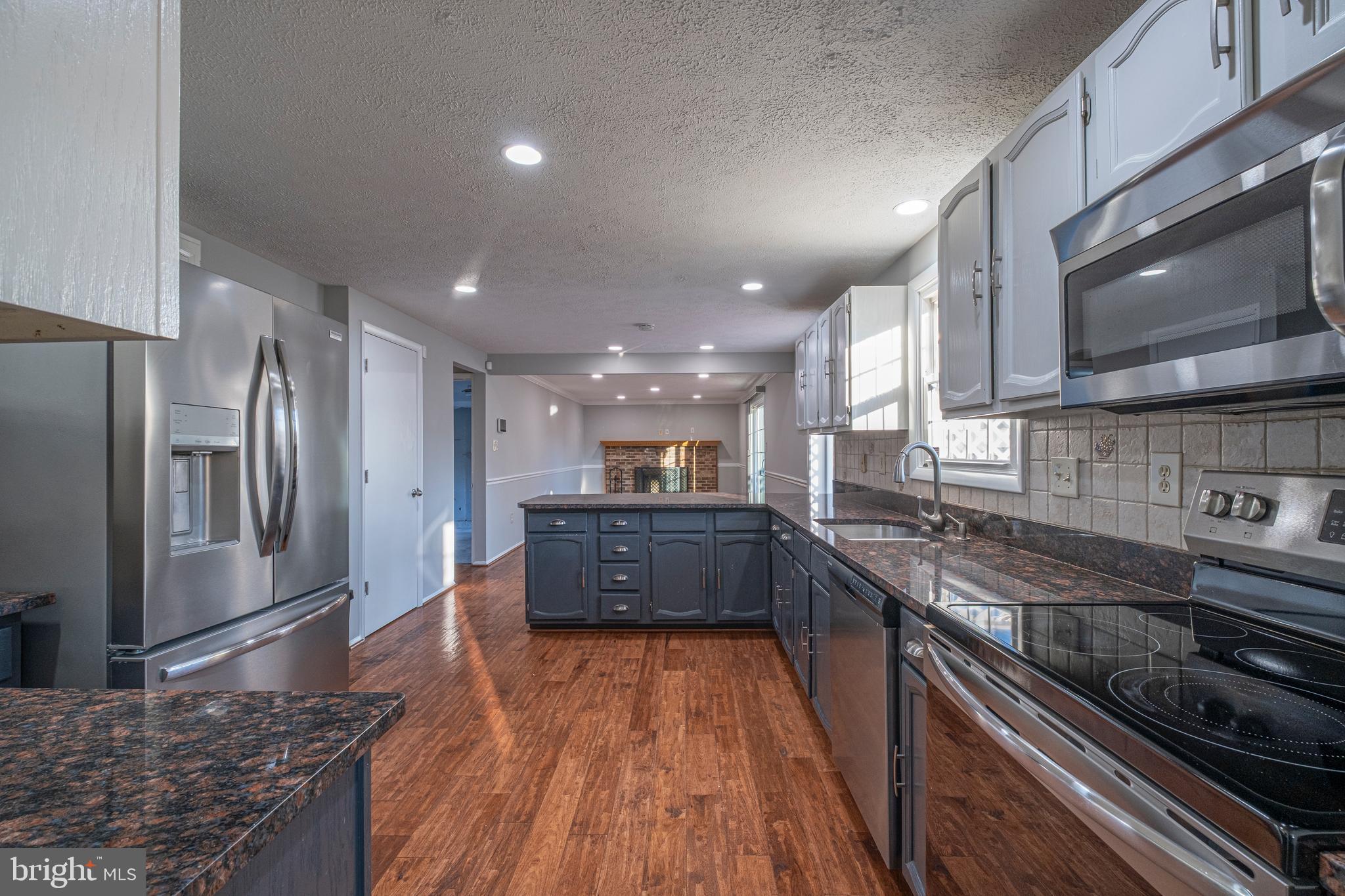 MILL CREEK SOUTH - Residential Lease