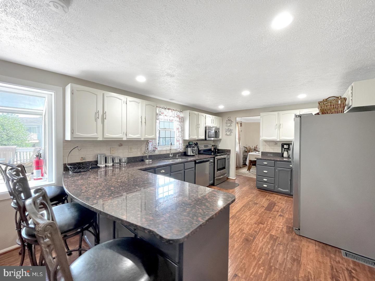 MILL CREEK SOUTH - Residential Lease