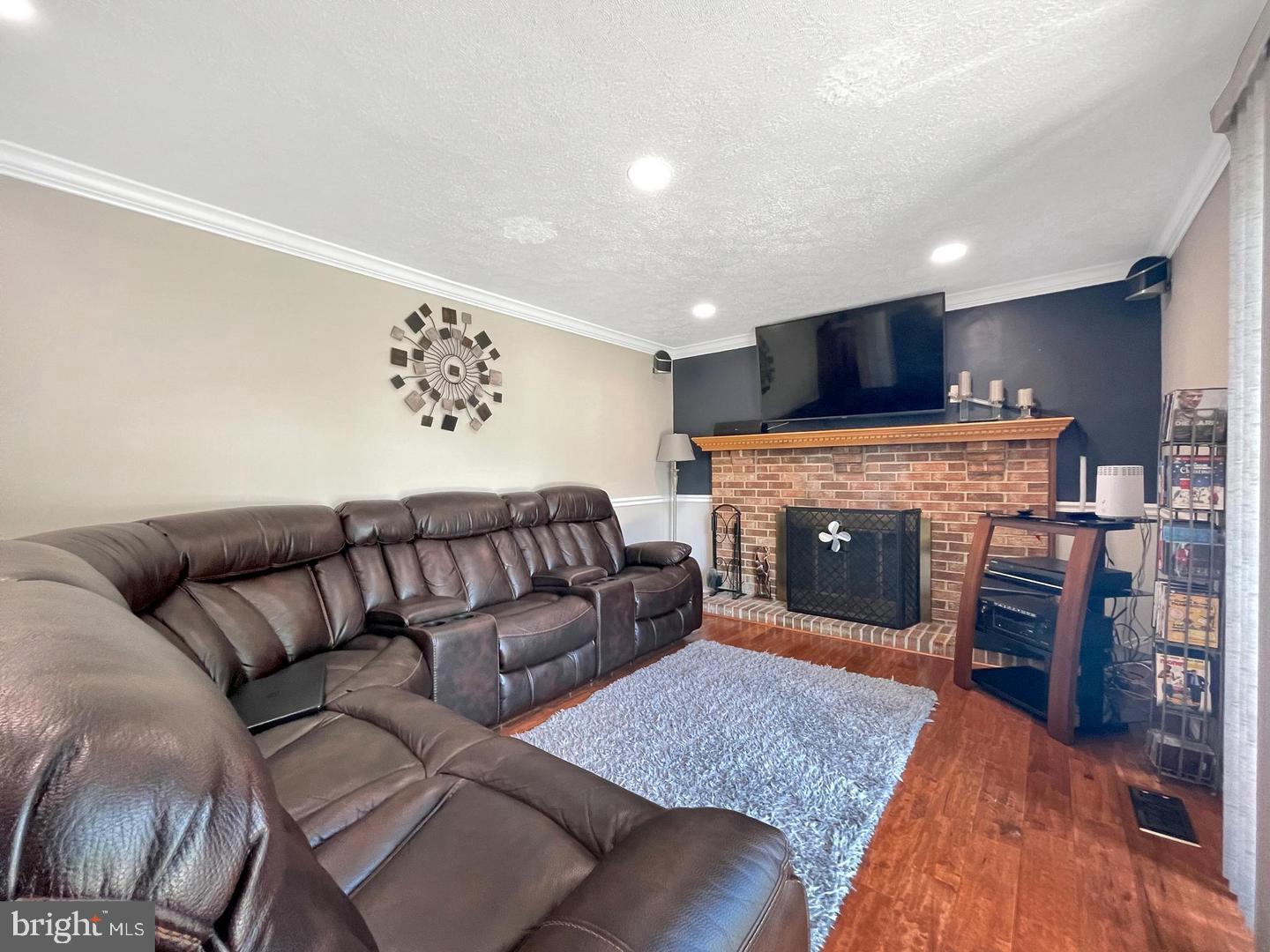 MILL CREEK SOUTH - Residential Lease