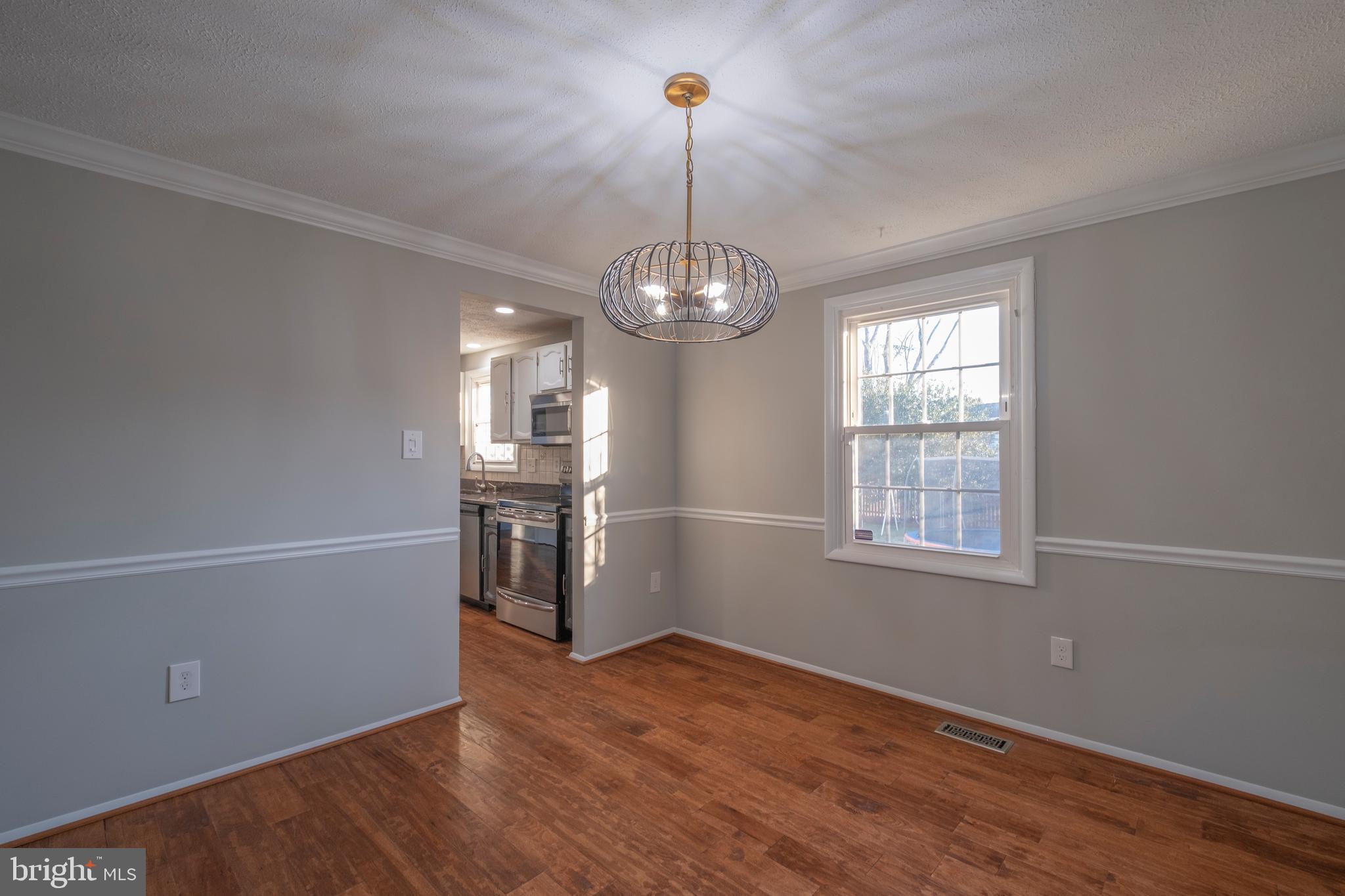 MILL CREEK SOUTH - Residential Lease