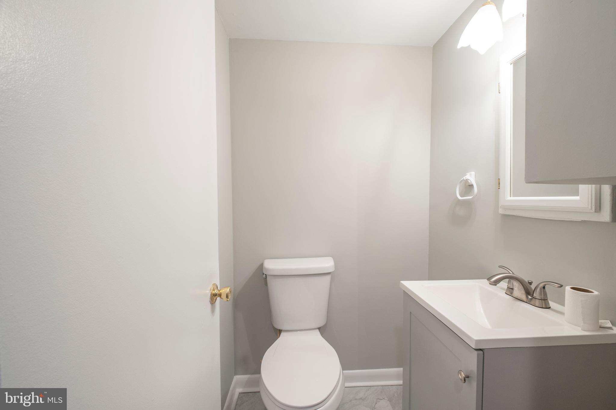 MILL CREEK SOUTH - Residential Lease