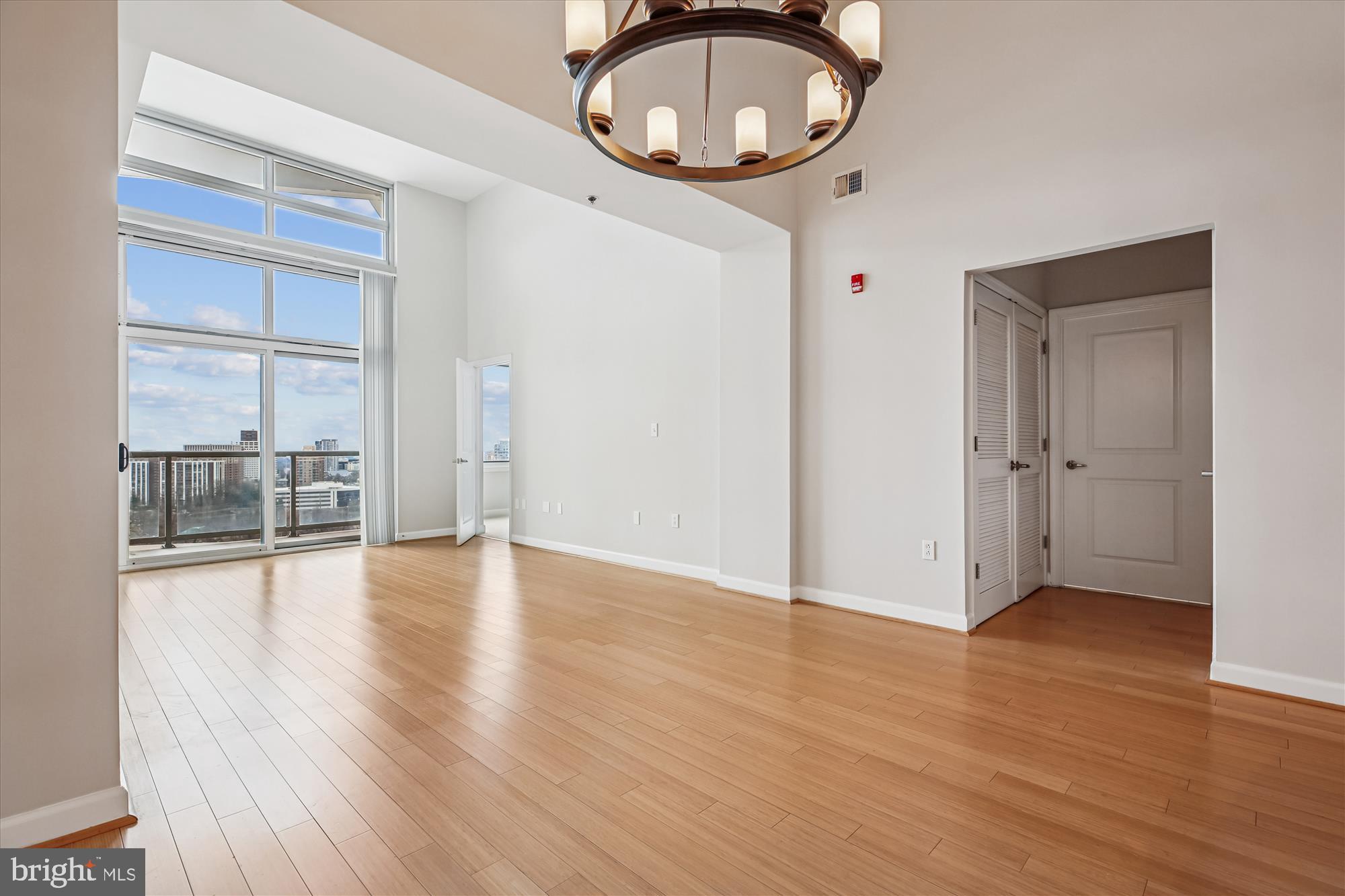 MIDTOWN BETHESDA NORTH - Residential