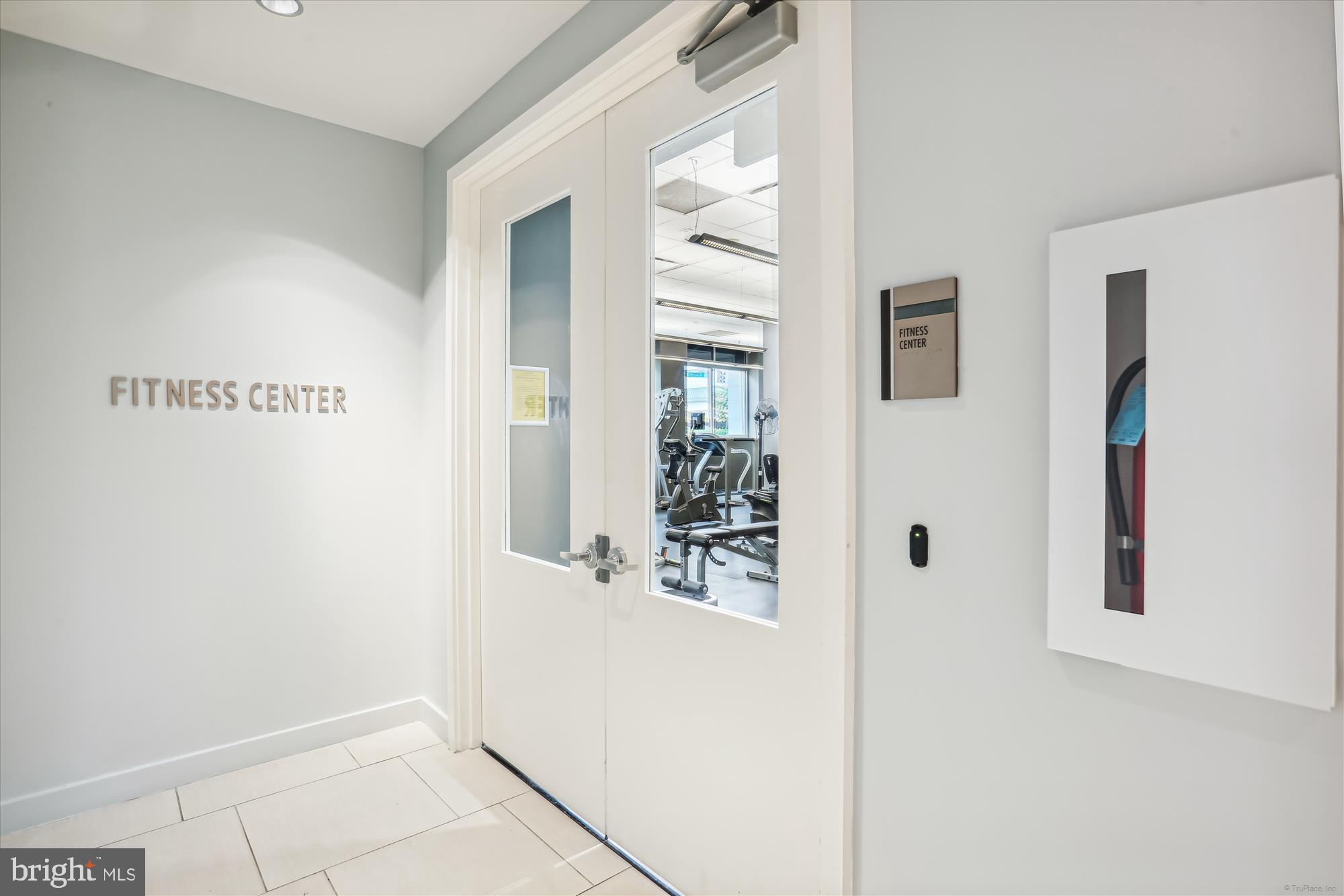 MIDTOWN BETHESDA NORTH - Residential