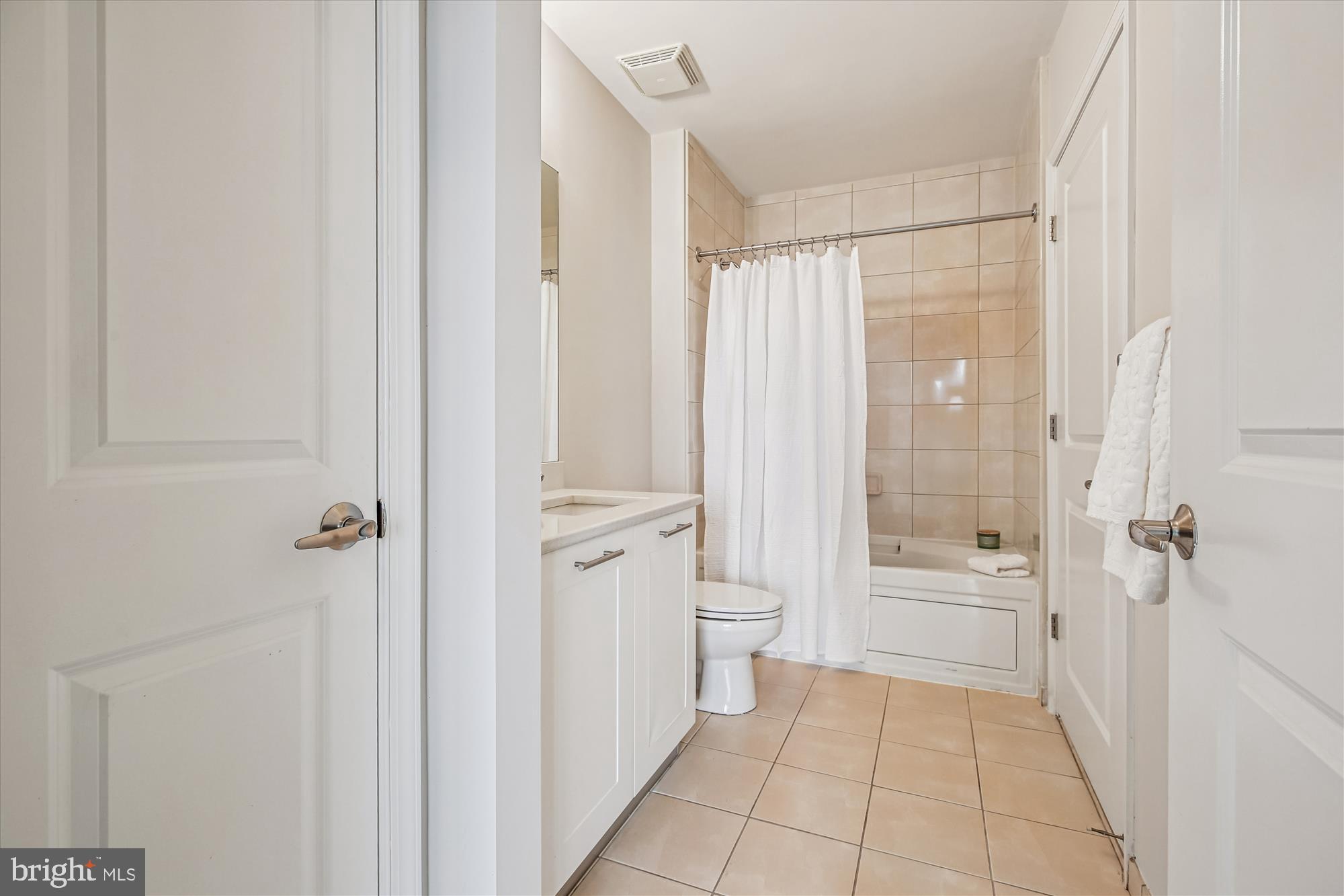 MIDTOWN BETHESDA NORTH - Residential