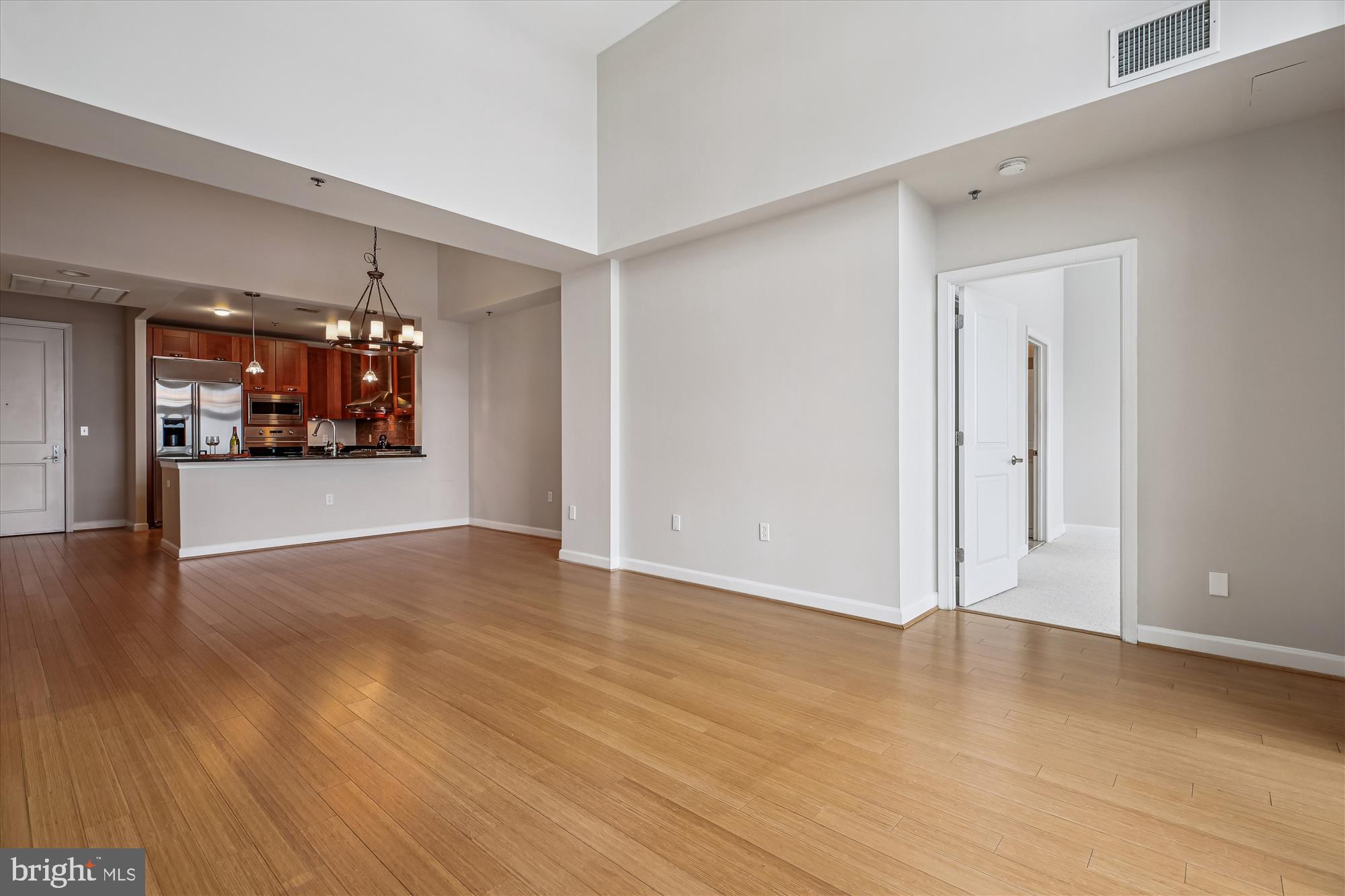 MIDTOWN BETHESDA NORTH - Residential