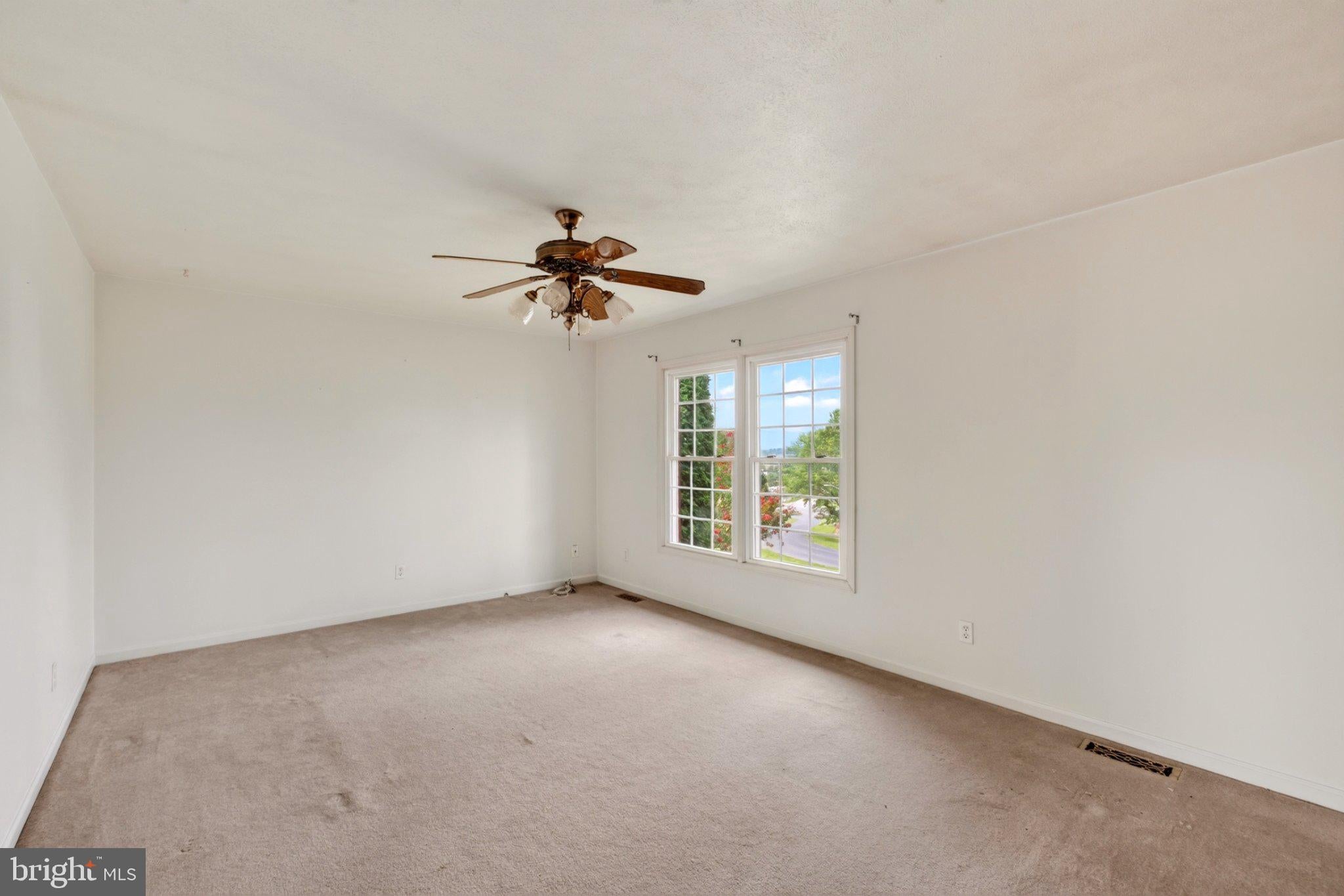 106 HILLSIDE AVENUE
