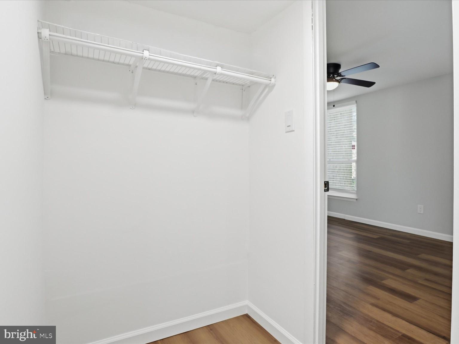 HUNTLEY SQUARE CONDOMINIUMS - Residential