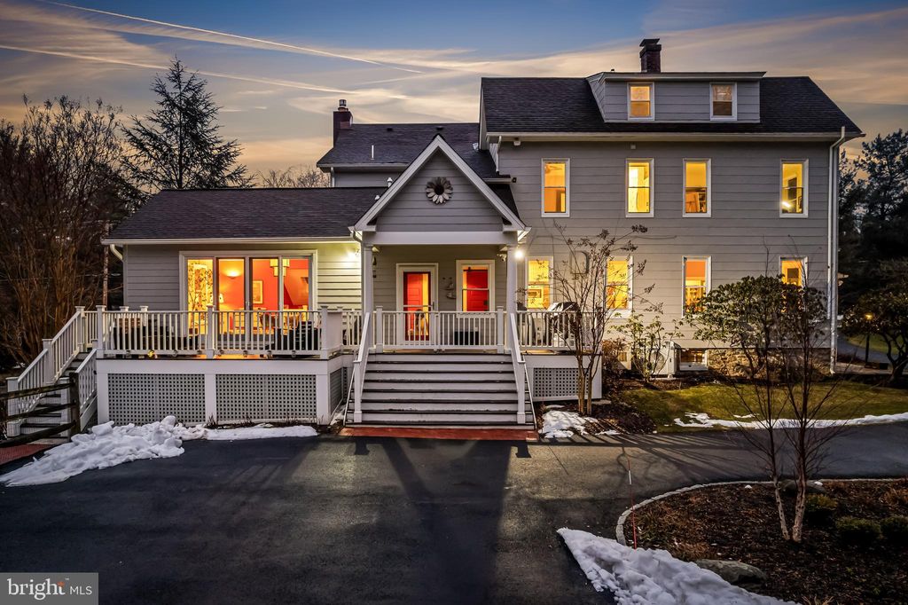 Photo of 8412 Stevenson Road, BALTIMORE, MD 21208 (MLS # MDBC2152100)