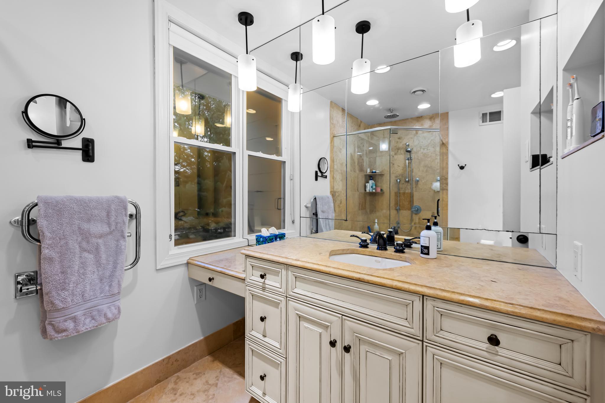 STEVENSON - Residential