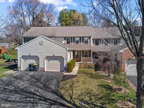 Photo of 21 GREYTHORNE RD, LANCASTER, PA 17603 (MLS # PALA2031682)